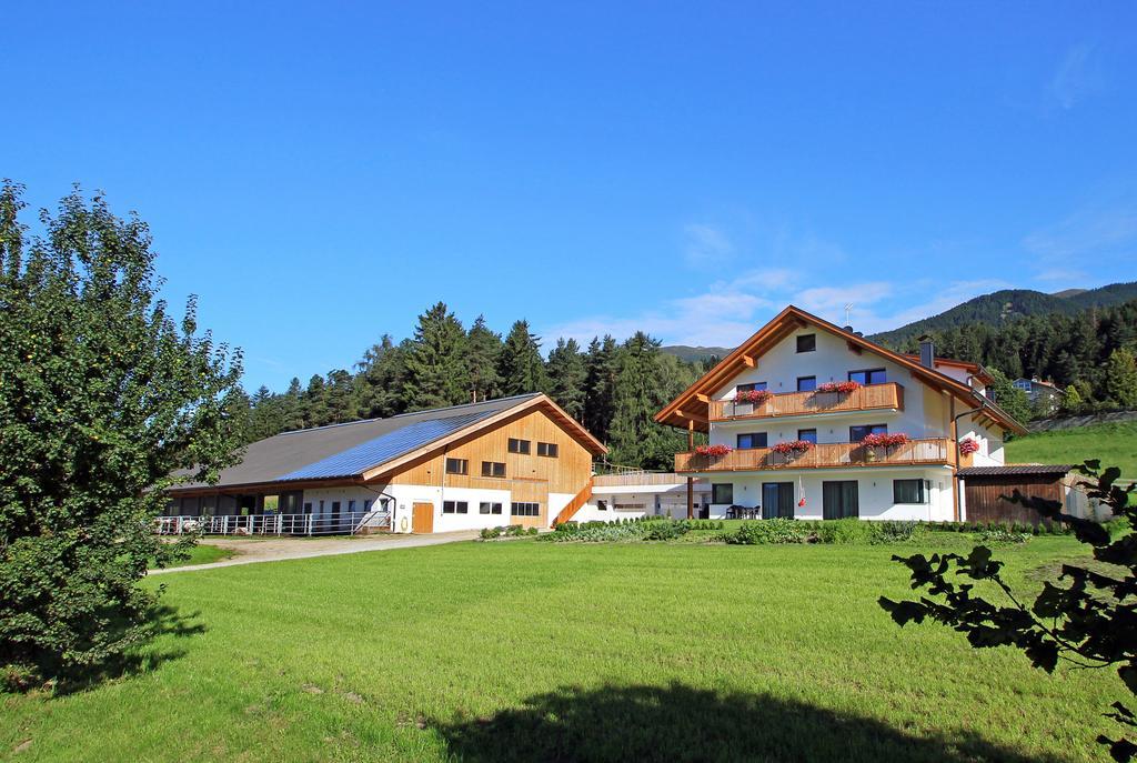 Stiflerhof Apartment Falzes Exterior photo